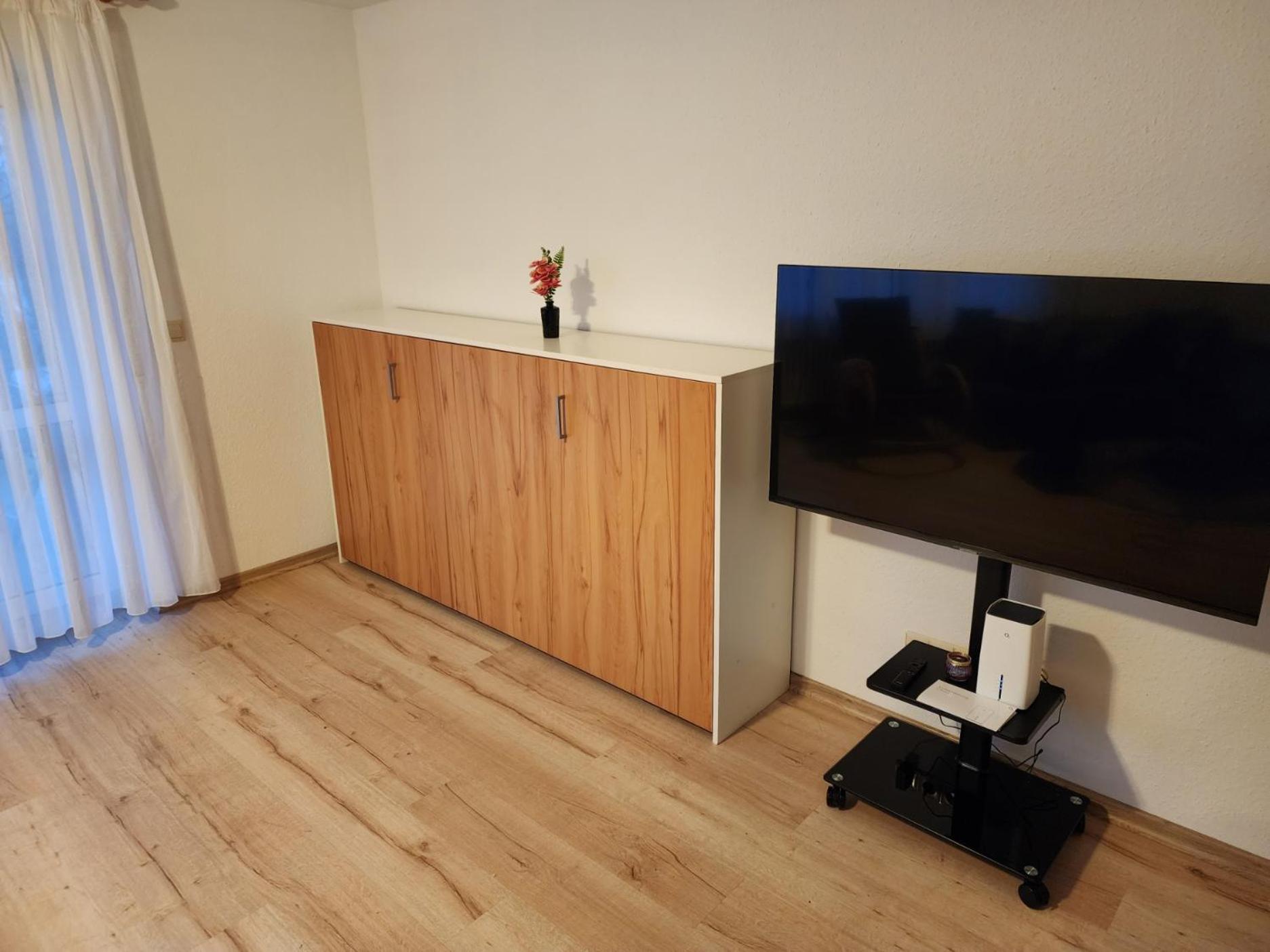 Ferienwohnung Julija Riedheim Hilzingen Exteriör bild